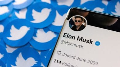 Explainer-Do claims against Musk raise a legal issue for his companies and Twitter deal?