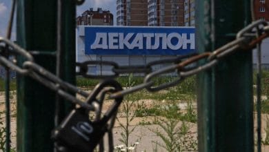 Huge discounts as Russia’s Decathlon stores close