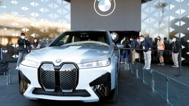 BMW sees earnings margin drop amid China JV consolidation