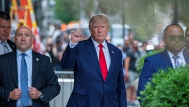Defense of Trump is ‘hypocrisy’ by Republicans, Congressman Kinzinger says
