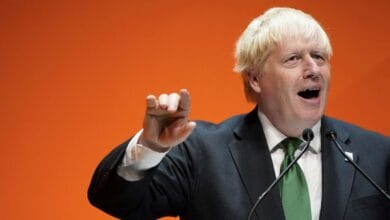 Boris Johnson battling to win support for PM comeback bid