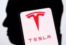 Investors Don’t Trust Musk on Tesla Shares