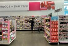 Ulta Beauty plunges 9% on mixed results, guidance; analysts see more downside