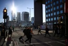 Fitch keeps its negative slant on UK credit rating