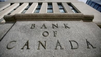 Bank of Canada discussed delaying rate hike at last meeting – minutes
