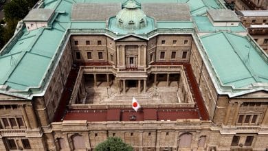 BOJ agreed to keep low rates, divided on exit timing – July meeting minutes